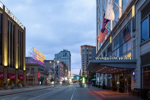 Crowne Plaza CLEVELAND AT PLAYHOUSE SQUARE (Cleveland)