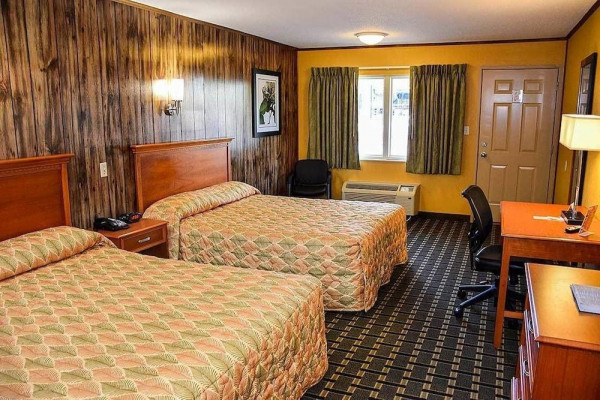 Hotel Tennessee Mountain Lodge (Jefferson City)