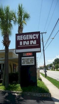 Regency Inn (Daytona Beach)