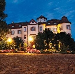 Hotel Röttele's Residenz im Schloss Neuweier (Baden-Baden)