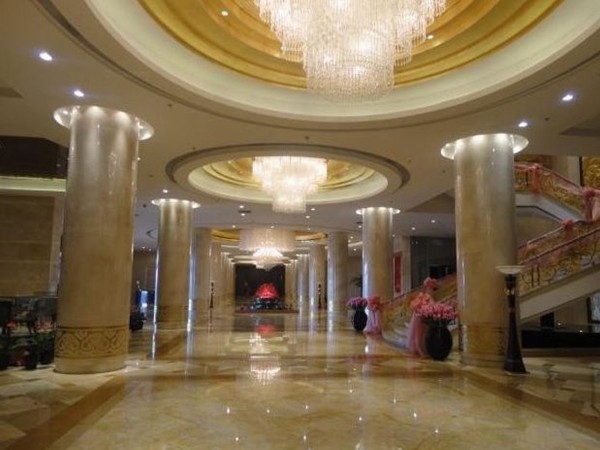 Guo Erluosi Hotel (Songyuan)