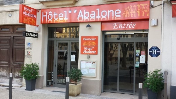 Hôtel Abalone (Nîmes)