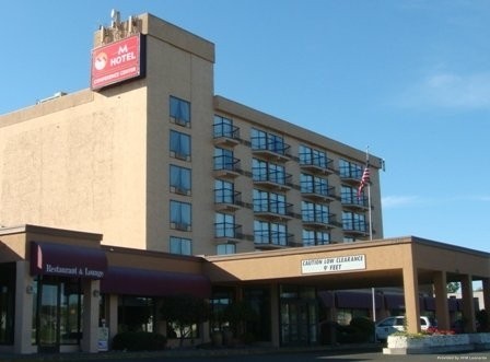 M HOTEL & CONFERENCE CENTER (Richland)