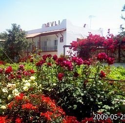 Evli Apartments (Rethymnon)