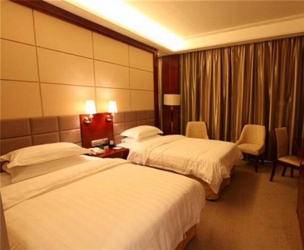 Ausotel Hotel Yichun Xilou