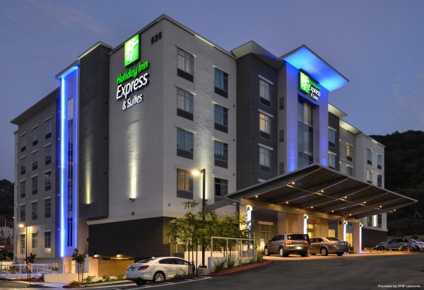 Holiday Inn Express & Suites SAN DIEGO - MISSION VALLEY (San Diego)