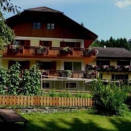 Hotel Bauernhof Gesundheitsbauernhof Familie Putz - Binder (Stambach)