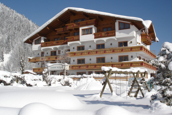 Hotel Neuwirt (Kirchdorf in Tirol)