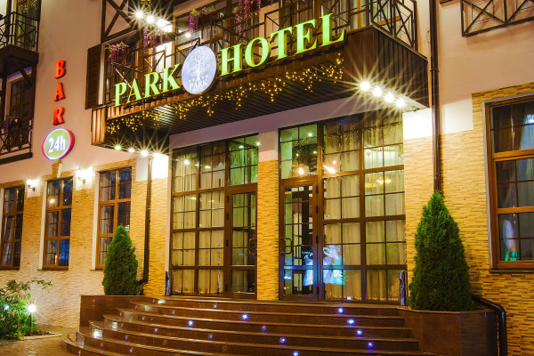 Park Hotel ???? ????? (Charkiw)
