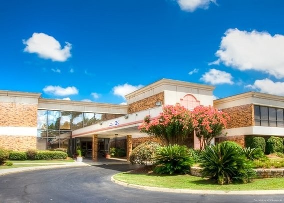 Econo Lodge Inn & Suites (Alexandria)