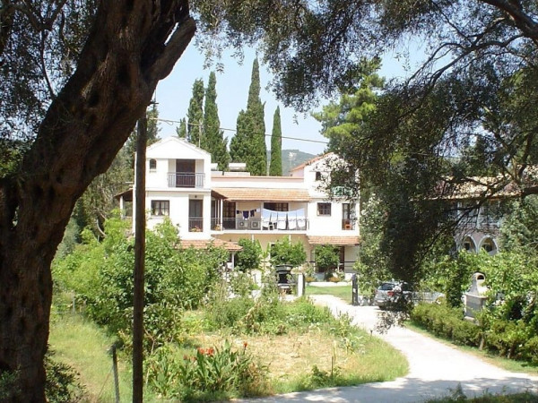 Georgina Apartments (Korfu)