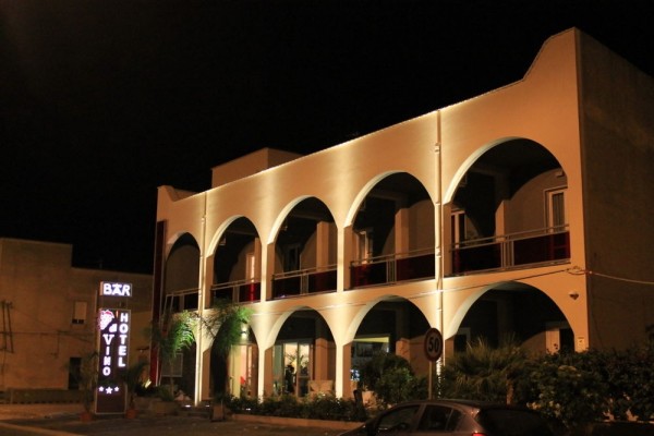 Divino Hotel (Paceco)