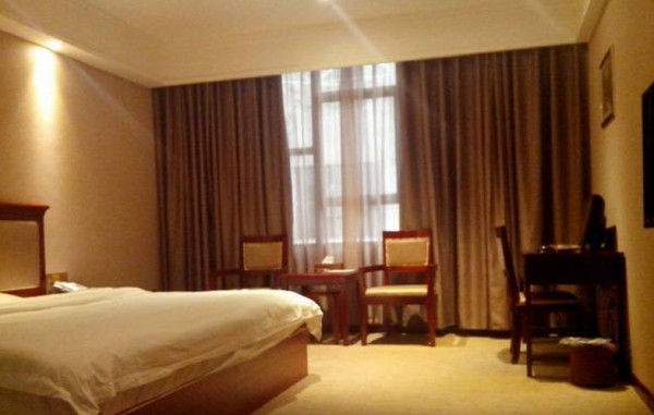 Hotel 双峰阳光大酒店 (Loudi)