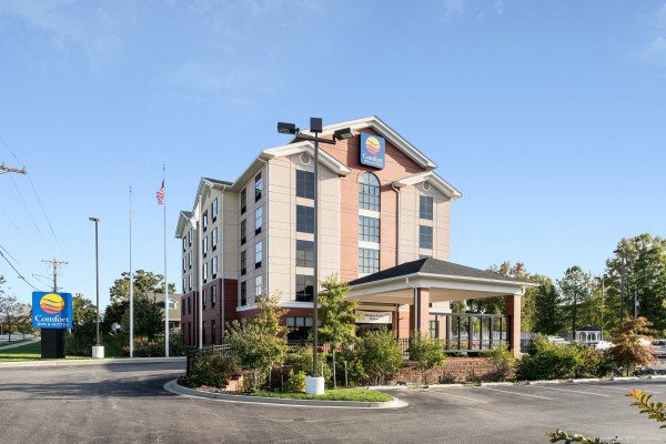 Comfort Inn and Suites Lexington Park