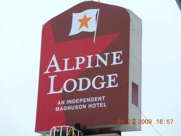 ALPINE LODGE MAGNUSON HOTEL (Gaylord)