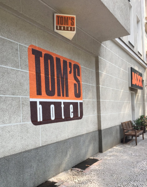 Toms Gay Hotel (Berlin)