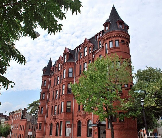 HOTEL BREXTON HISTORIC HOTELS (Baltimore)