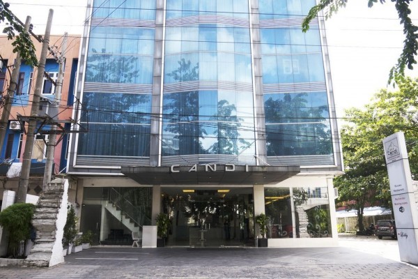 Candi Hotel (Medan)