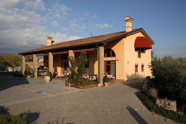 Casa Pierina Agriturismo (Villafranca di Verona)
