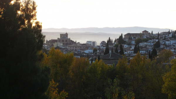Solar Montes Claros (Granada)