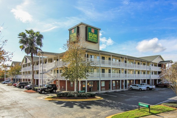 Hotel SUN SUITES OF JACKSONVILLE (Jacksonville)
