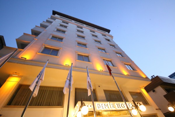 Demir Hotel (Diyarbakir)