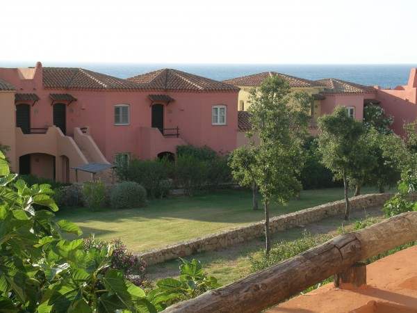 Hotel Calarossa Village (Trinità d'Agultu e Vignola)