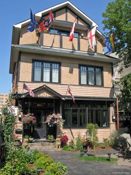 CALGARY WESTWAYS GUEST HOUSE (Calgary)