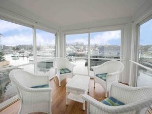 THE BOATHOUSE WATERFRONT HOTEL (Kennebunkport)