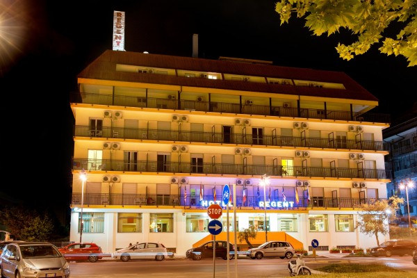 Hotel Regent (Pescara)