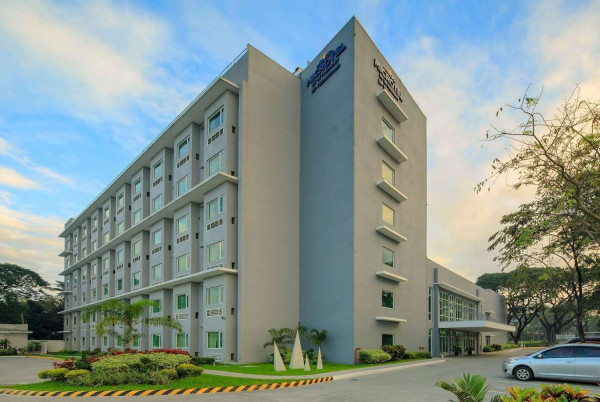 MICROTEL BY WYNDHAM UP TECHNOH (Quezon-Stadt)