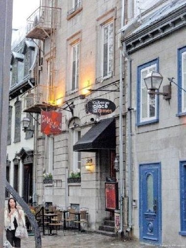 Hotel Auberge Place d Armes (Québec)