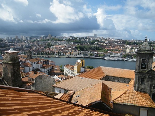 Shining View (Porto)