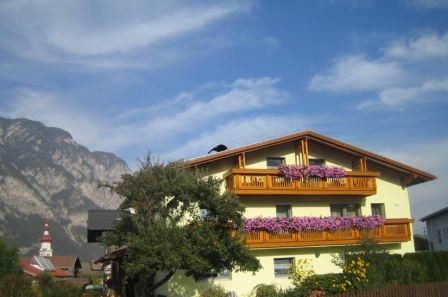 Hotel Haus Angelika (Kematen in Tirol)