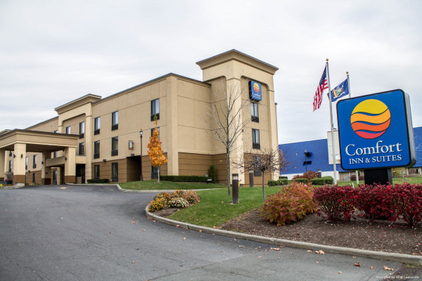 Holiday Inn Express & Suites ALBANY AIRPORT - WOLF ROAD (Albany)