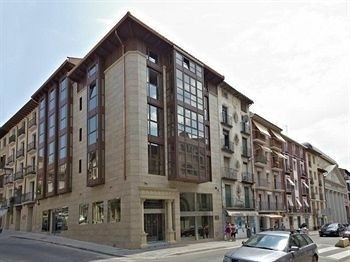 Hotel Sancho Abarca (Huesca)