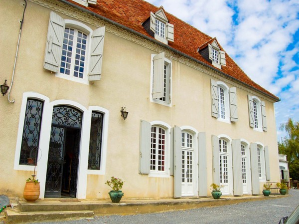 La Maison d'Antan Symboles de France (Arzacq-Arraziguet)