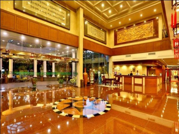 JADE EMPEROR HOTEL (Hangzhou)