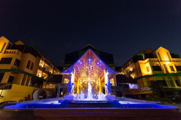 Inn Come Hotel Chiangrai (Chiang Rai                         )