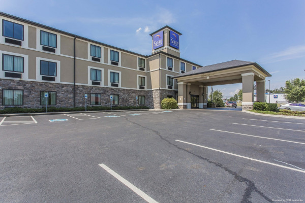 Sleep Inn and Suites Manchester